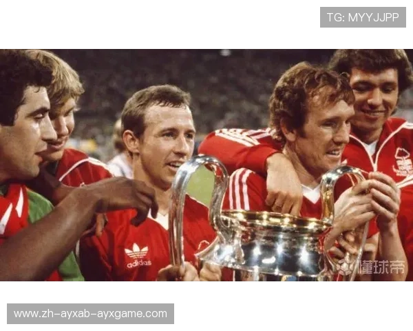 欧冠决赛颁奖典礼流程及奖杯交接仪式回顾